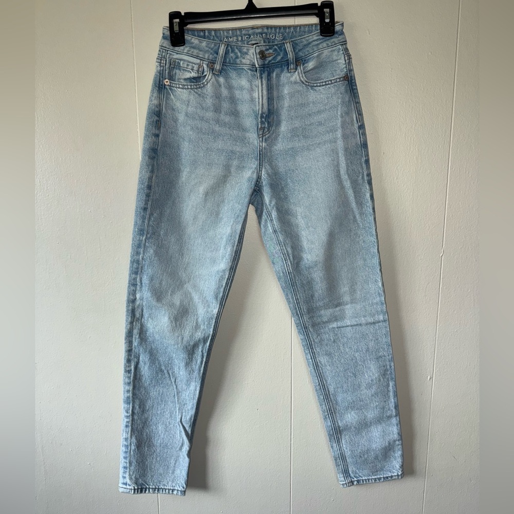American Eagle Mom Jeans